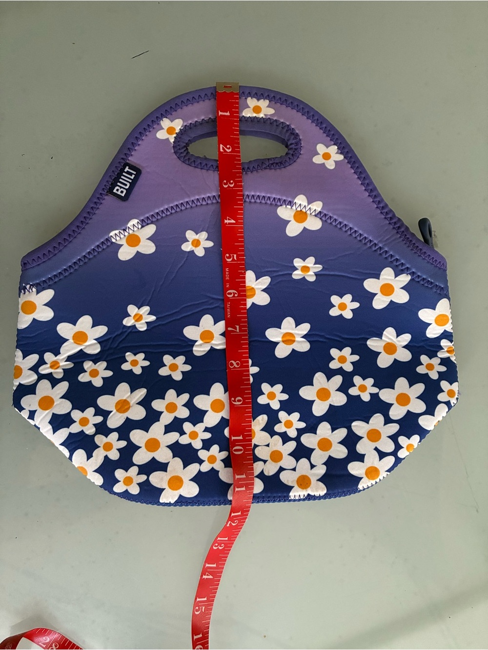 Built Floral Neoprene Lunch Tote - Purple & Navy Daisy Print